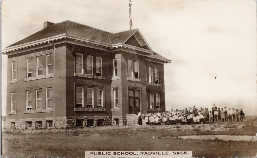 Radville Saskatchewan Public School Students SK Sask c1913 Rumsey RPPC Postcard SP14