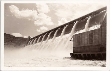 Grand Coulee Dam WA Washington Unused RPPC Postcard
