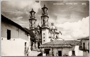 Taxco Guerrero Mexico Catedral 1950s RPPC Postcard SP16