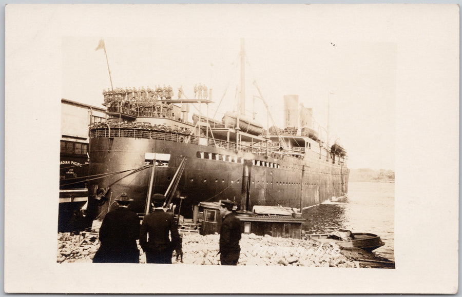 SS 'Missanabie' Halifax Nova scotia 23rd and 30th Battalion CEF Canadian Soldiers 1915  Postcard 