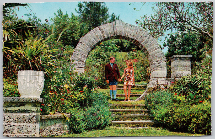 A Bermuda Moongate Honeymooners Marriage Postcard