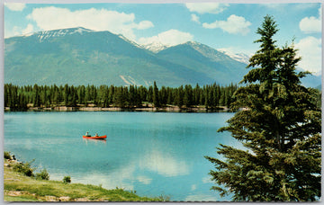 Lac Beauvert Jasper Park Lodge Jasper Alberta AB Postcard 