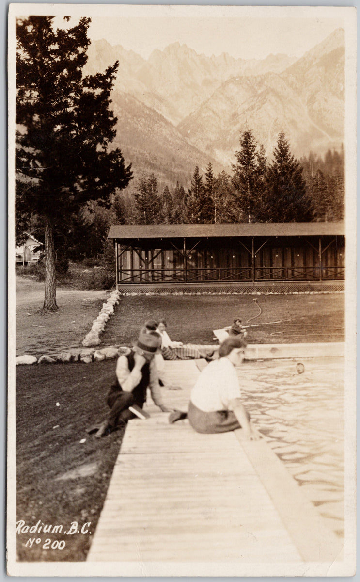 Radium British Columbia People Swimming Pool Unique View Unused McDermid RPPC Postcard