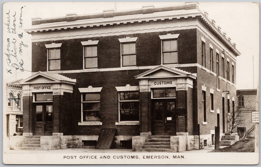 Emerson Manitoba Post Office postcard
