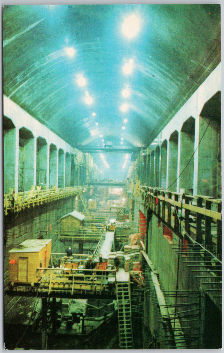 Underground Powerhouse Coonstruction BC British Columbia Postcard 
