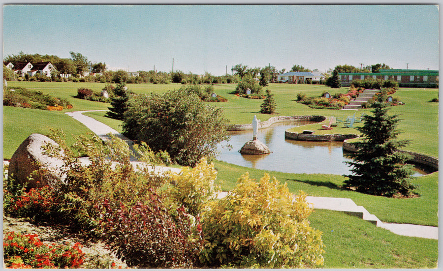 Queen’s House of Retreats Saskatoon Saskatchewan Vintage Postcard 