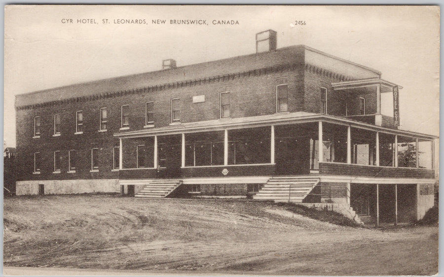 St. Leonards New Brunswick Cyr Hotel  Postcard 