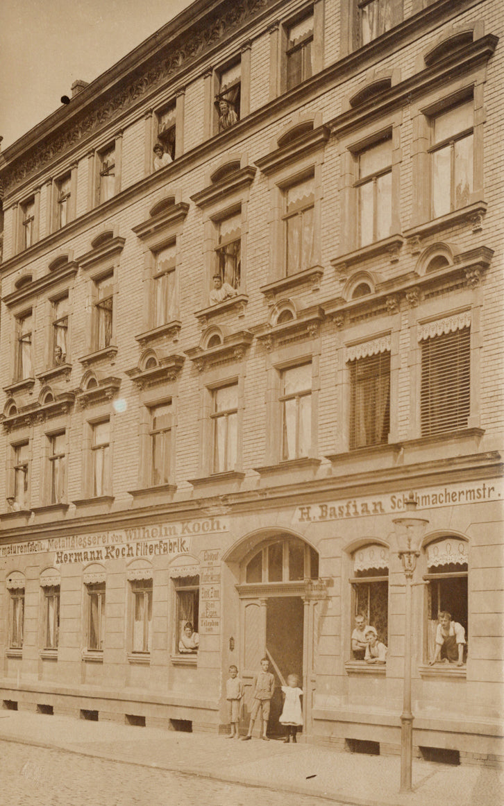 Waidmannslust Berlin Germany H. Basfian Schuhmachermeister Hermann KochFilterFarbrik Wilhelm Koch Building Portrait by Ernst Kaeschner Photographische Kunst-Anstal RPPC Postcard 