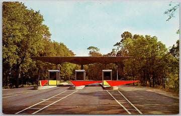 Entrance to Point Pelee National Park Leamington Ontario Postcard 