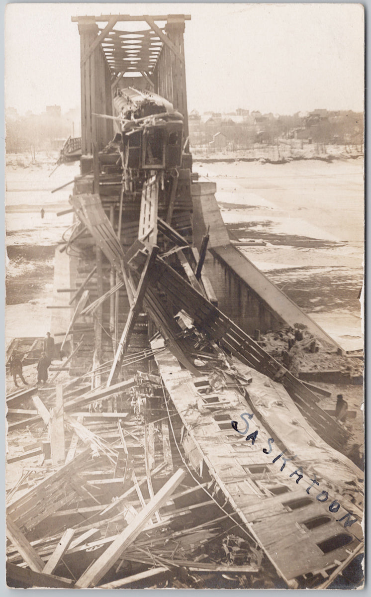 Saskatoon Saskatchewan 1912 CNR Train Wreck RPPC Postcard 