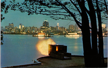 Vancouver BC Nine O'Clock Gun