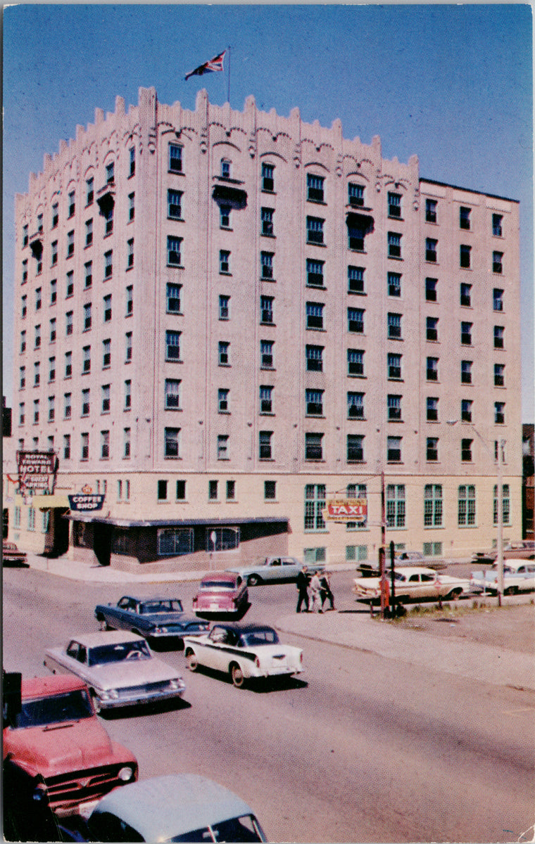 Fort William Ontario Royal Edward Hotel Postcard 