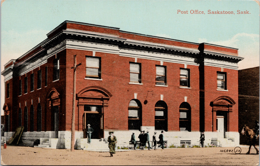 Saskatoon SK Post Office Postcard 