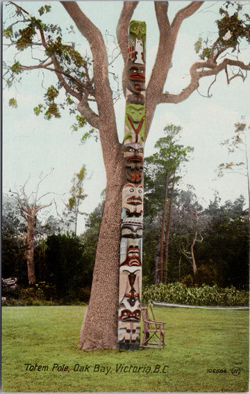 Totem Pole Oak Bay BC Vancouver Island Indigenous Carving Postcard 