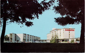 Renton WA Sheraton-Renton Inn Hotel Postcard 