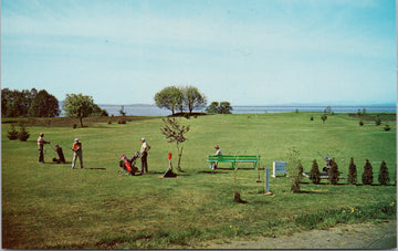 Qualicum Golf Course Qualicum Beach BC Golfers Unused Postcard 
