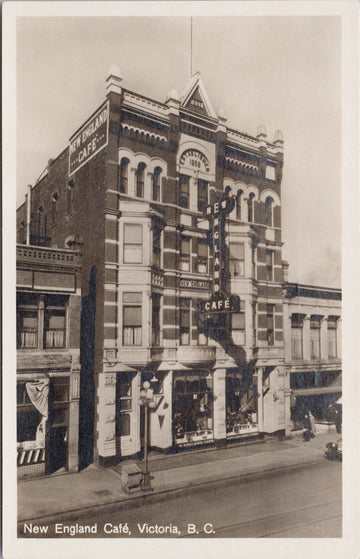 Victoria BC New England Cafe Vancouver Island Leonard Frank RPPC Postcard 