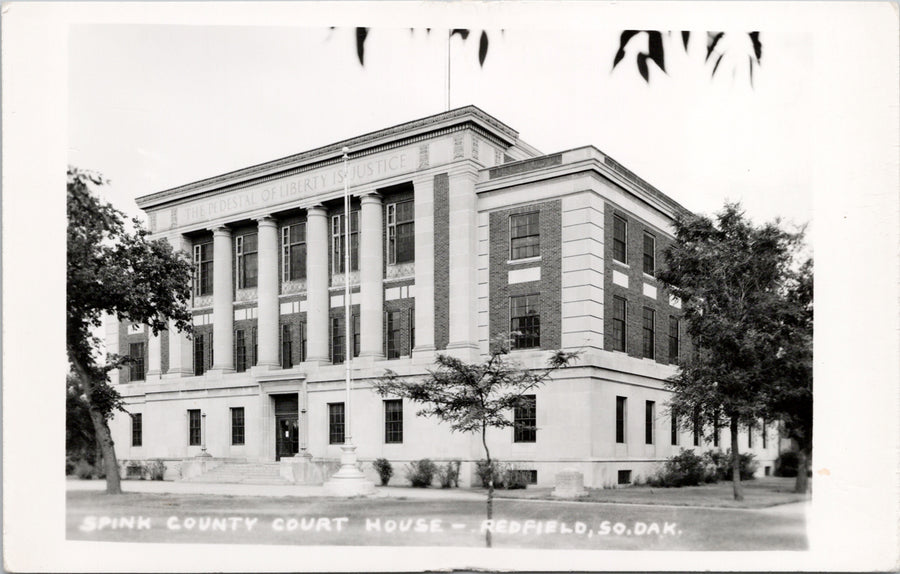 Redfield South Dakota Spink County Court House 