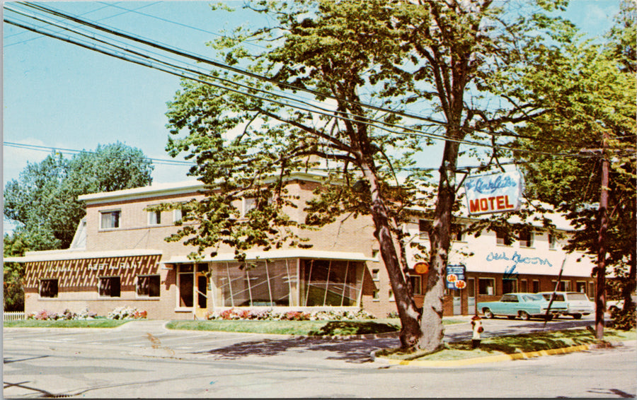 The Linkletter Motel Summerside PE Prince Edward Island Postcard 