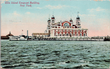 Ellis Island Emigrant Building New York NY Steamship c1911 Postcard