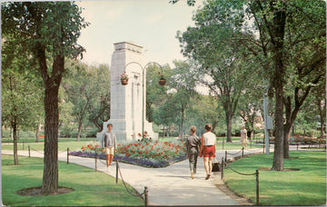 Memorial Regina SK Victoria Park Unused Vintage Postcard 