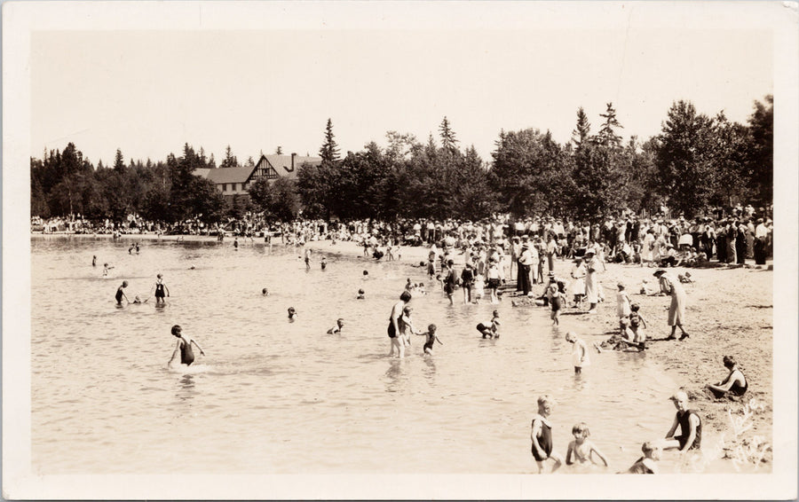 Clear Lake Manitoba MB Beach Scene Swimmers Swimming Unused RPPC Postcard